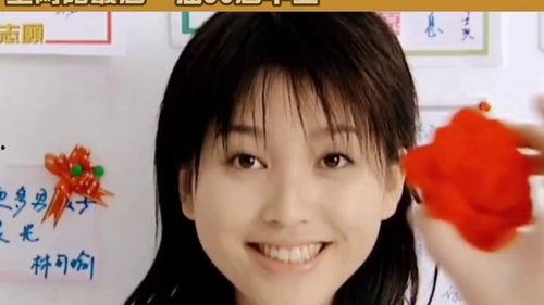 金莎个人资料整容前,从素颜女神到时尚达人